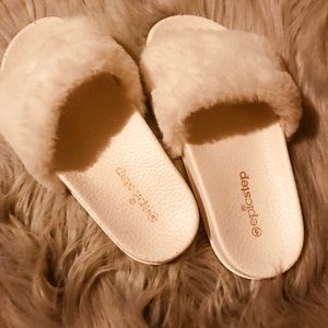 Fuzzy slides